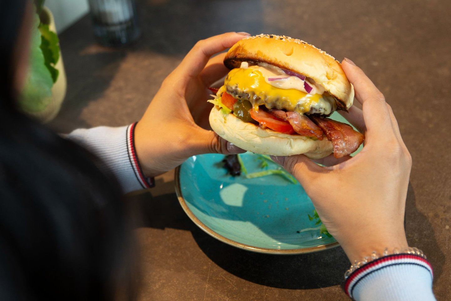Ga voor de lekkerste burgers naar Foodmaster Lucky's in Leerdam